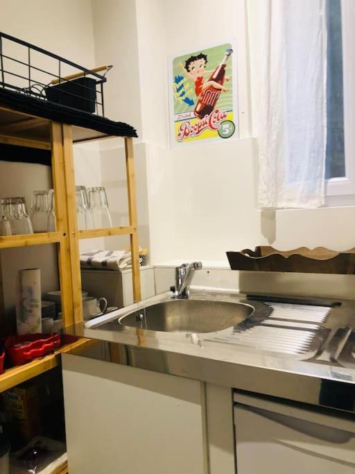 Habitation Cassiopee Apartment Париж Екстериор снимка