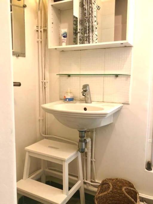 Habitation Cassiopee Apartment Париж Екстериор снимка