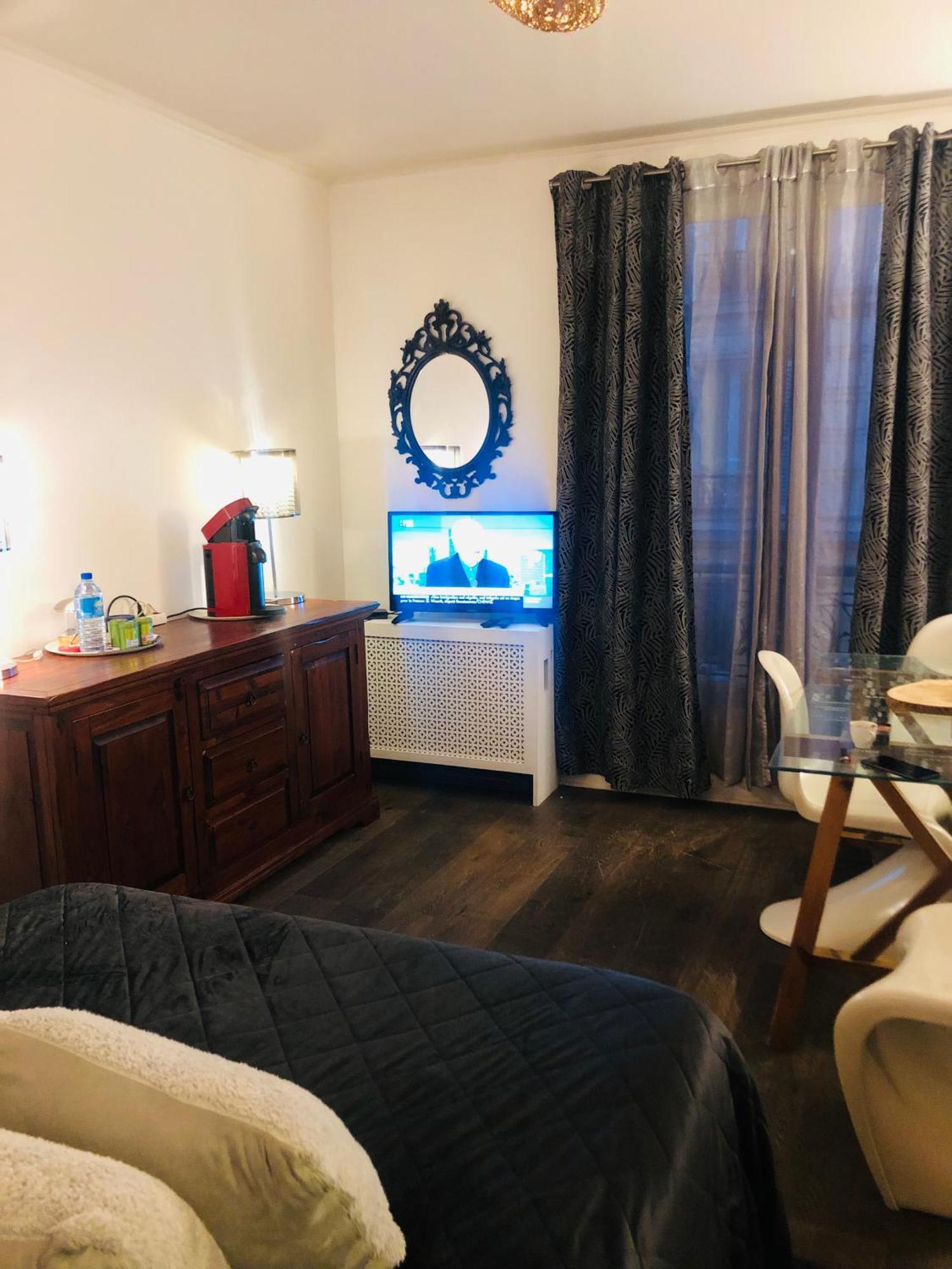 Habitation Cassiopee Apartment Париж Екстериор снимка